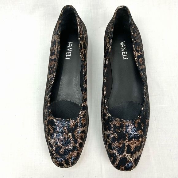 VANELI Leopard Print Leather Flats Frankie Sz 9.5 Slip On Shoes Animal Print - Picture 1 of 7
